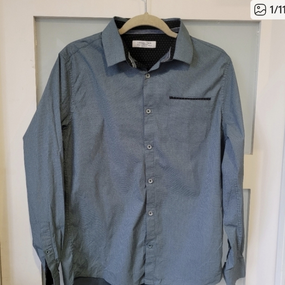 Level Ten Mens Size M Shirt With Stretch
